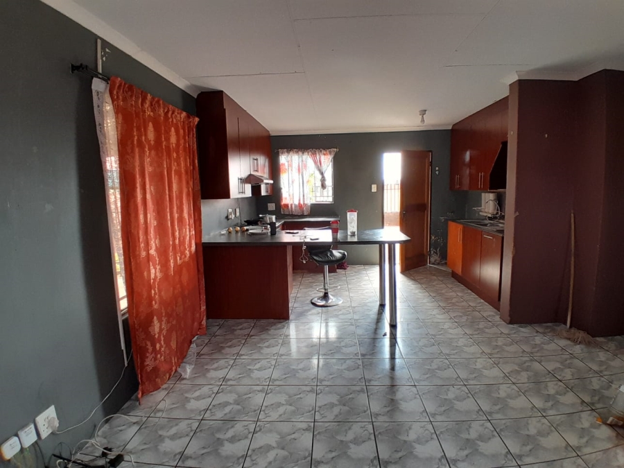 To Let 3 Bedroom Property for Rent in Kathu Northern Cape
